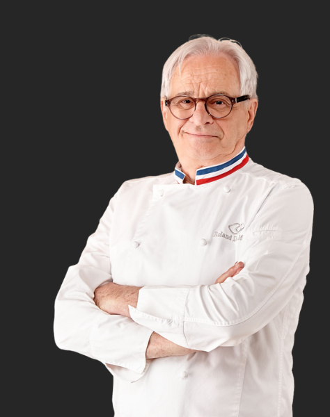 Workshop and cooking lessons with chef Jérôme Ferrer 2 hours in immersion (with 1 consumption + 1 gift)