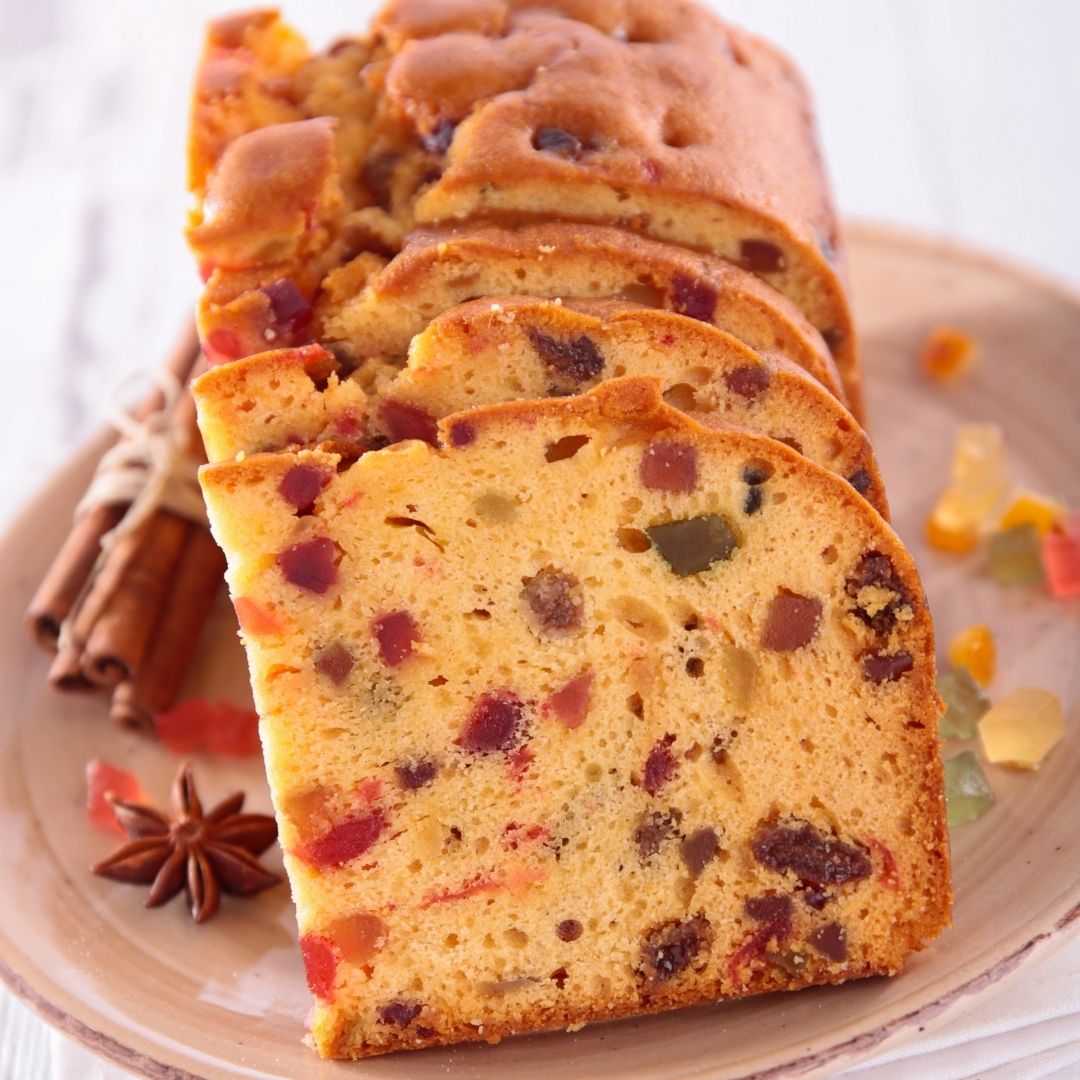 Petit gâteau aux fruits et au rhum